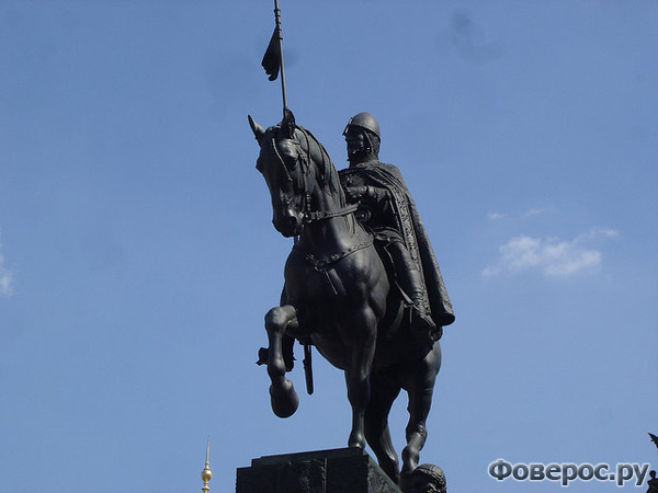 Памятник Вацлаву - город Прага Чехия
