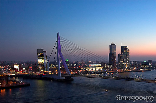 Роттердам - Мост в центре города