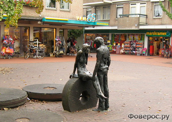 Вехел (Veghel) - Город в Голландии (Netherlands)